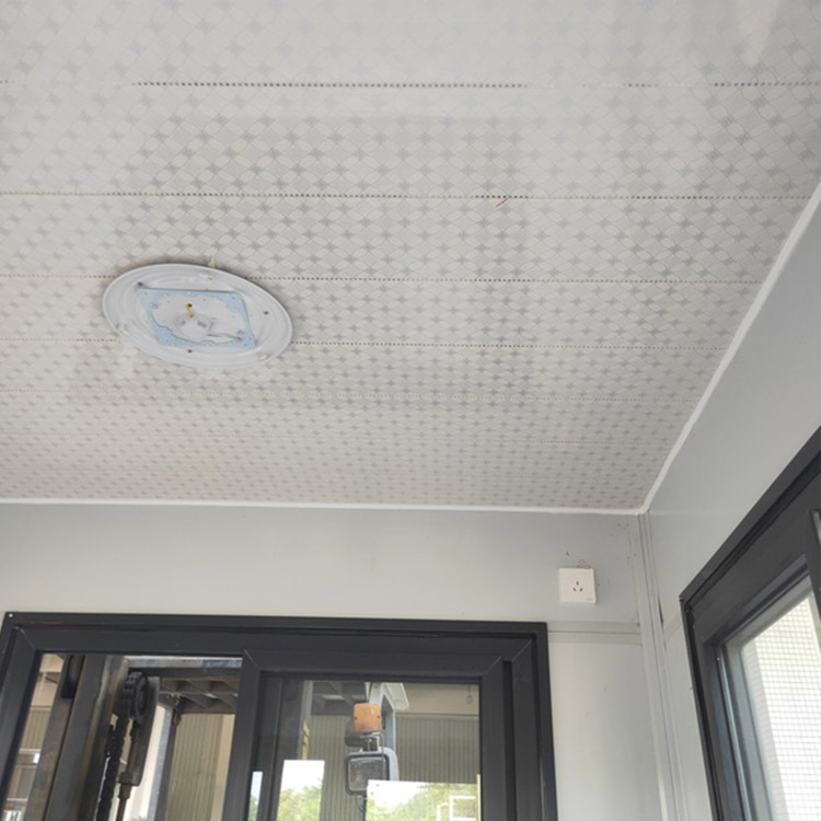 南充营山雕花板站台岗亭产品图4